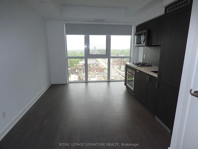 501 Saint Clair Ave W #909 — Photo 3