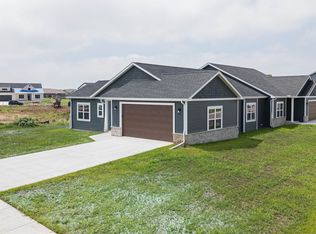 889 Red Hawk Dr, Milton, WI 53563