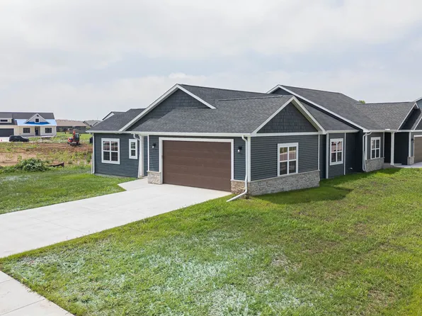 889 Red Hawk Dr, Milton, WI 53563
