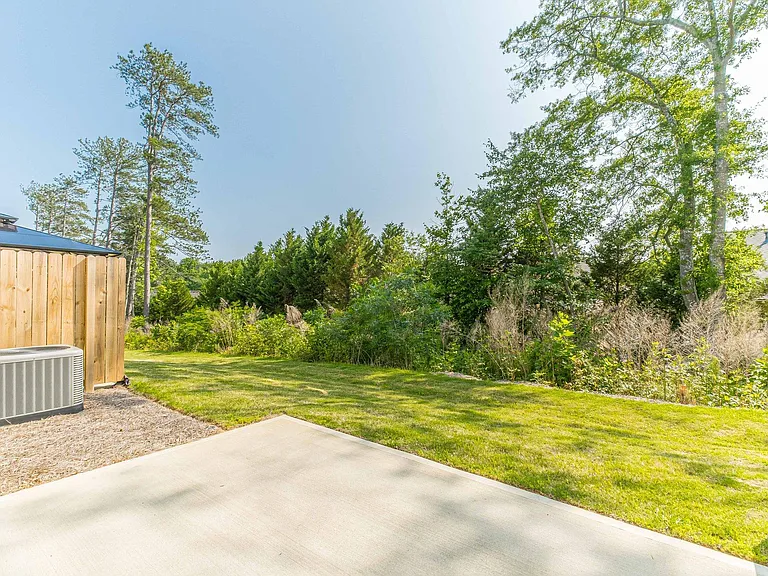 1380 Sugar Glen Ct — Photo 48