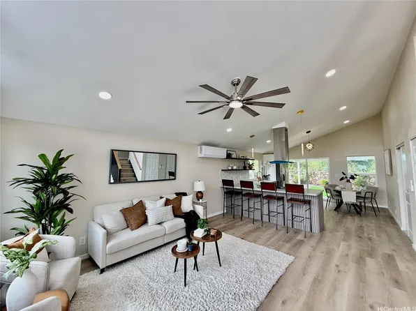 86-356 Kawili St, Waianae, HI 96792