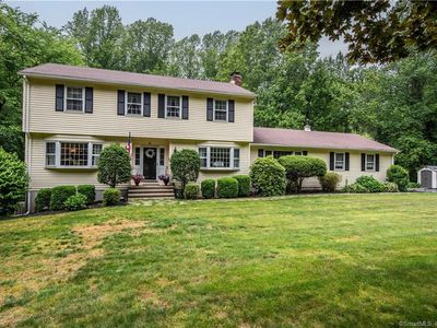 95 Wildwood Dr, Stratford, CT, 06614