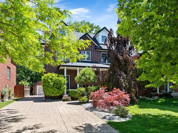 1288 Lakeview Ave, Windsor, ON N8P 1K9