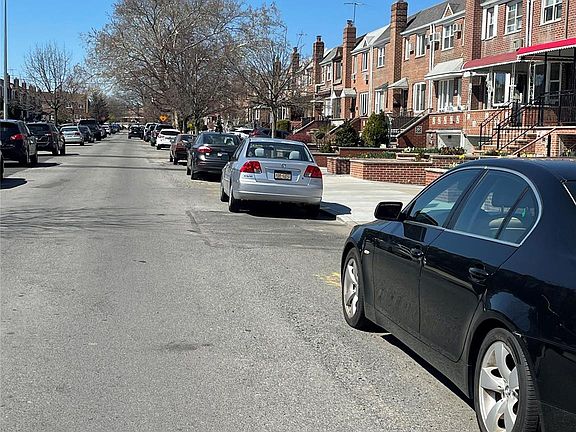 4th image of 60-71 72nd Street
