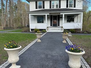 103 S Freeport Rd, Freeport, ME 04032
