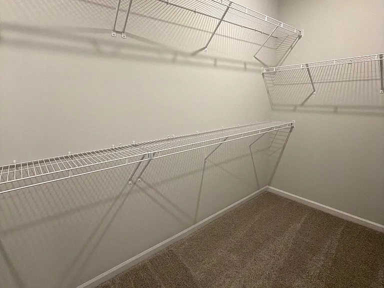 7024 Barbara Jean Ln — Photo 22