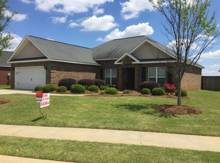 519 Manchester Ln, Byron, GA 31008