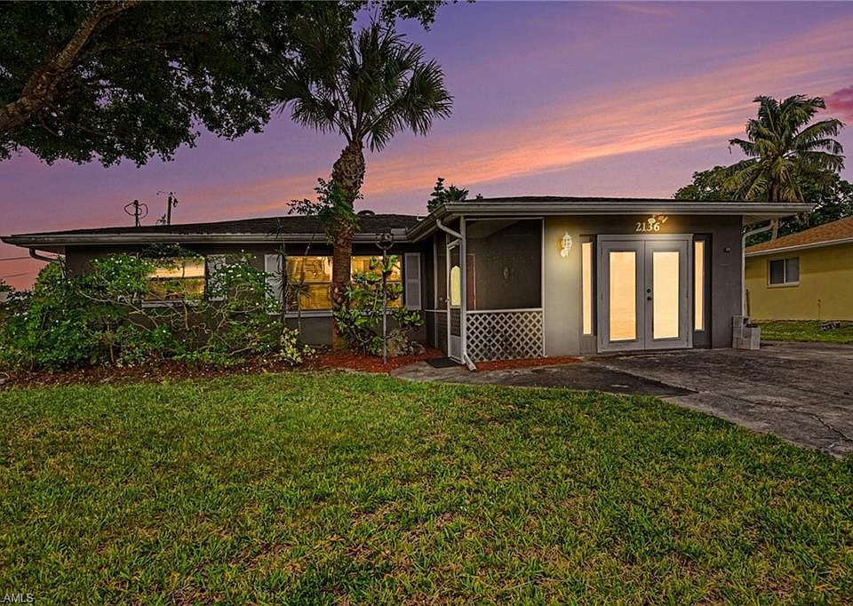 1st image of 2136 Flora AVE