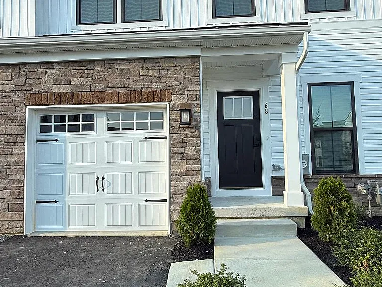 68 Rosemary Way — Photo 6