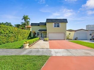 9940 SW 23rd St, Miami, FL 33165