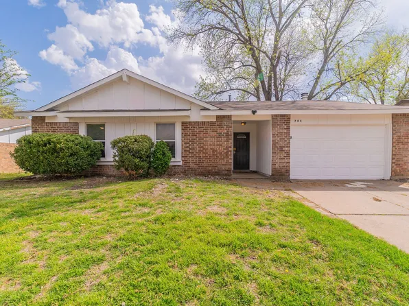 704 Cavalier Pl, Arlington, TX 76017