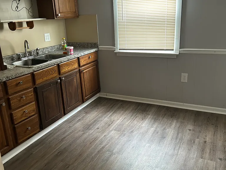 3834 Upton Ave — Photo 11