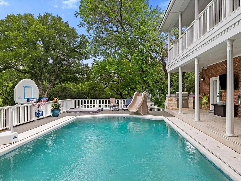 2922 Thousand Oaks Dr — Photo 25