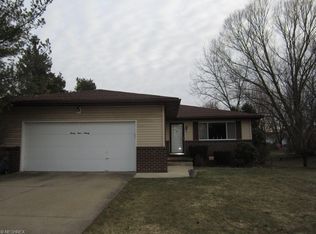 3490 Grafton Rd, Brunswick, OH 44212