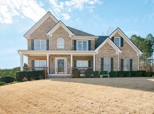 1127 Maple Creek Rdg, Loganville, GA 30052