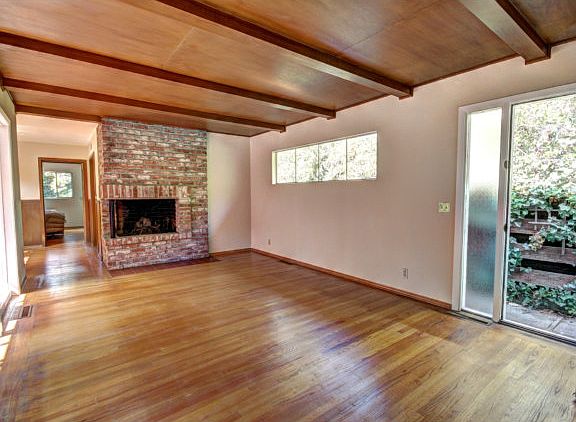 3rd image of 2898 Bryant St
