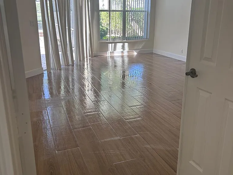 8992 Lakes Blvd — Photo 25