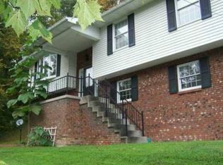 934 Jefferson Rd, South Charleston, WV 25309