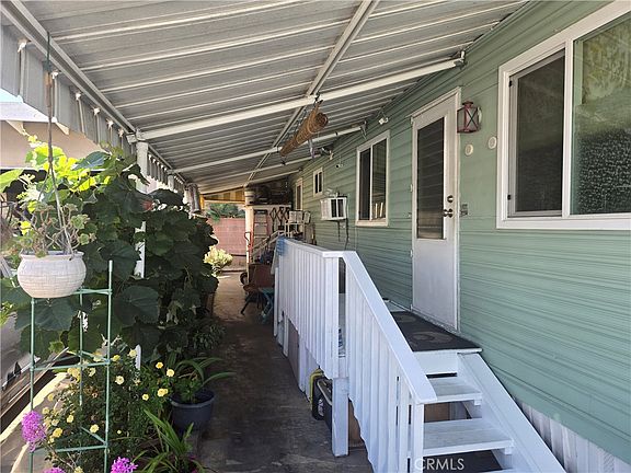 2nd image of 1436 W 130th St Space 8