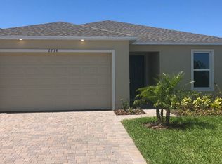 2738 Parkfield Rd, Saint Cloud, FL 34772