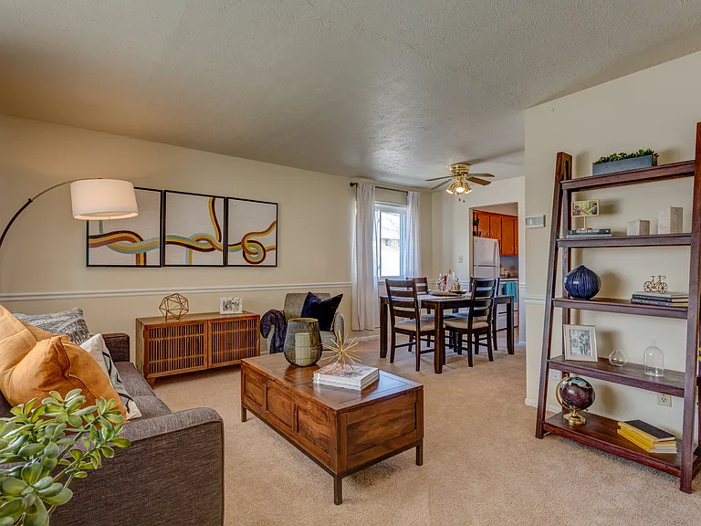 Euclid Apartments — Photo 14