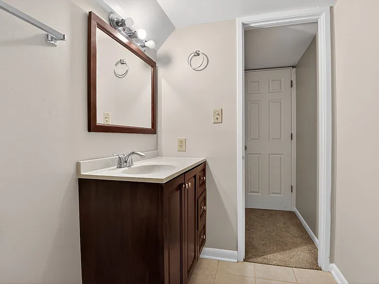11306 Geddys Ct — Photo 22