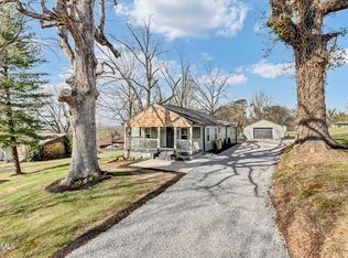 310 Brown School Rd, Maryville, TN 37804