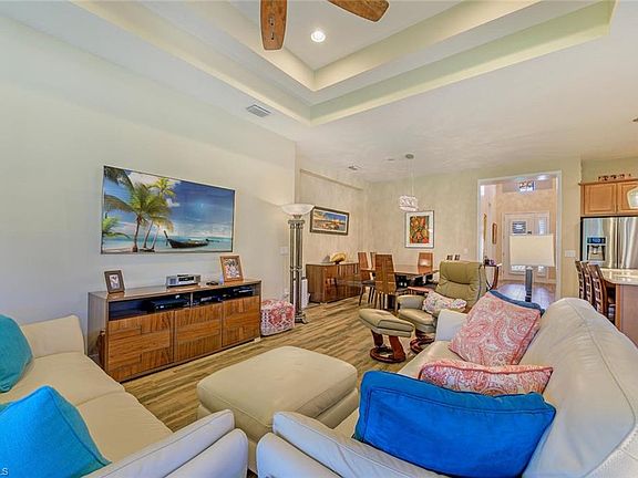 5th image of 9223 Isla Bella Cir