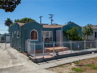 844 W Century Blvd, Los Angeles, CA, 90044