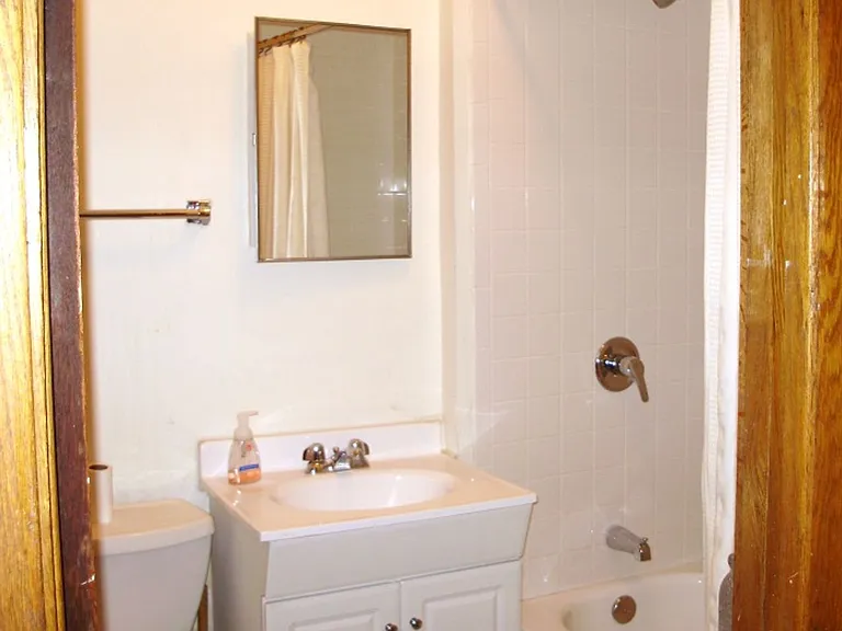 2748 N Mildred Ave #3 — Photo 11