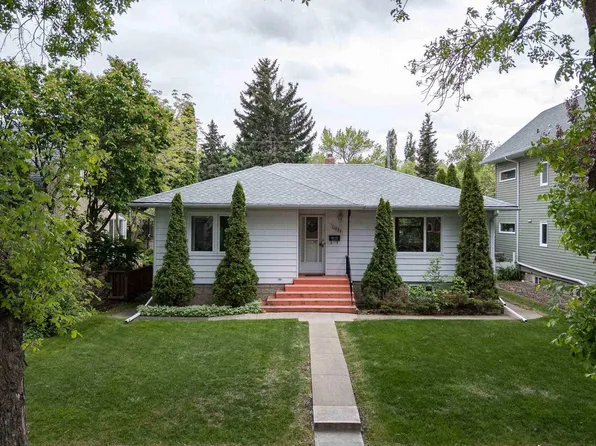 11223 71st Ave NW, Edmonton, AB T6G 0A5