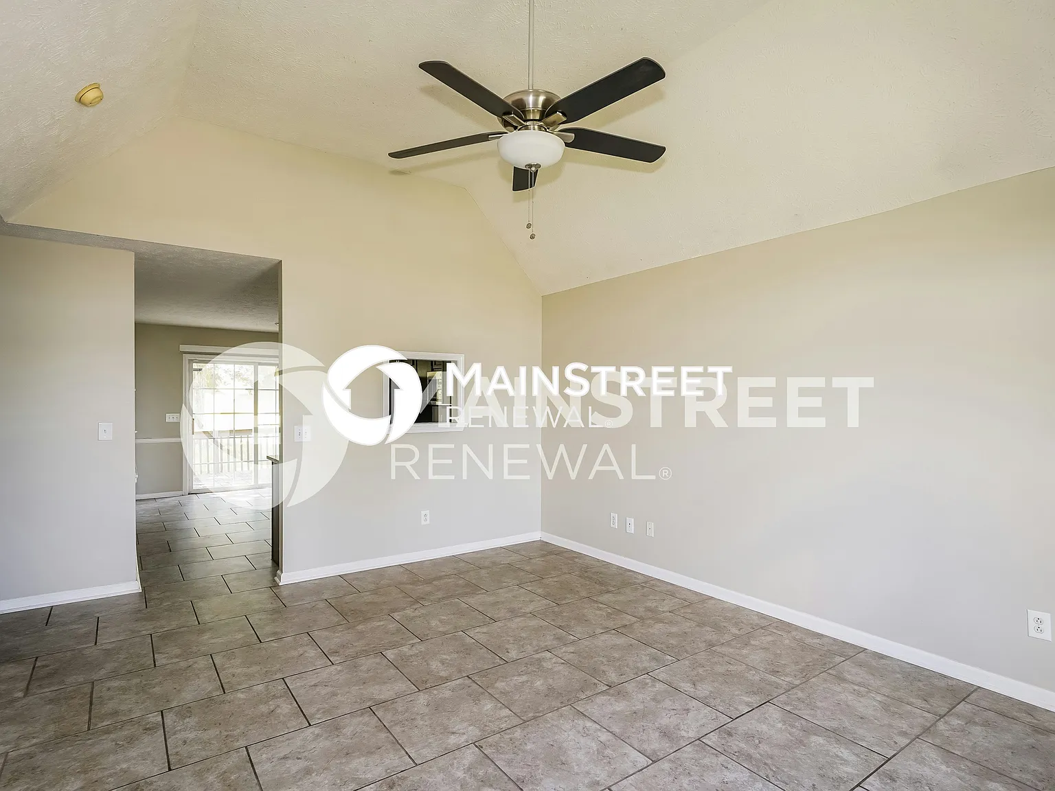 1200 Smalls Ct — Photo 3