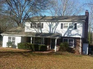 104 Woodburn Dr, Taylors, SC 29687