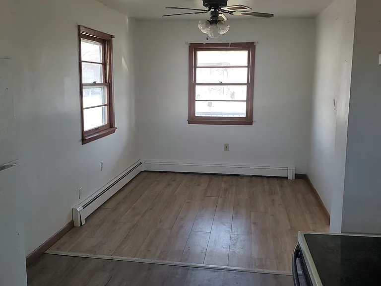 4607 Waterloo Dr — Photo 7