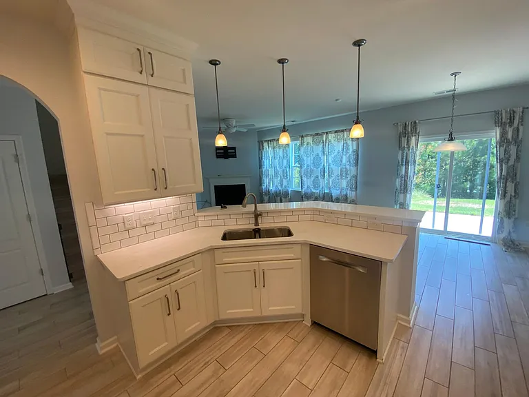 Kitchen 5