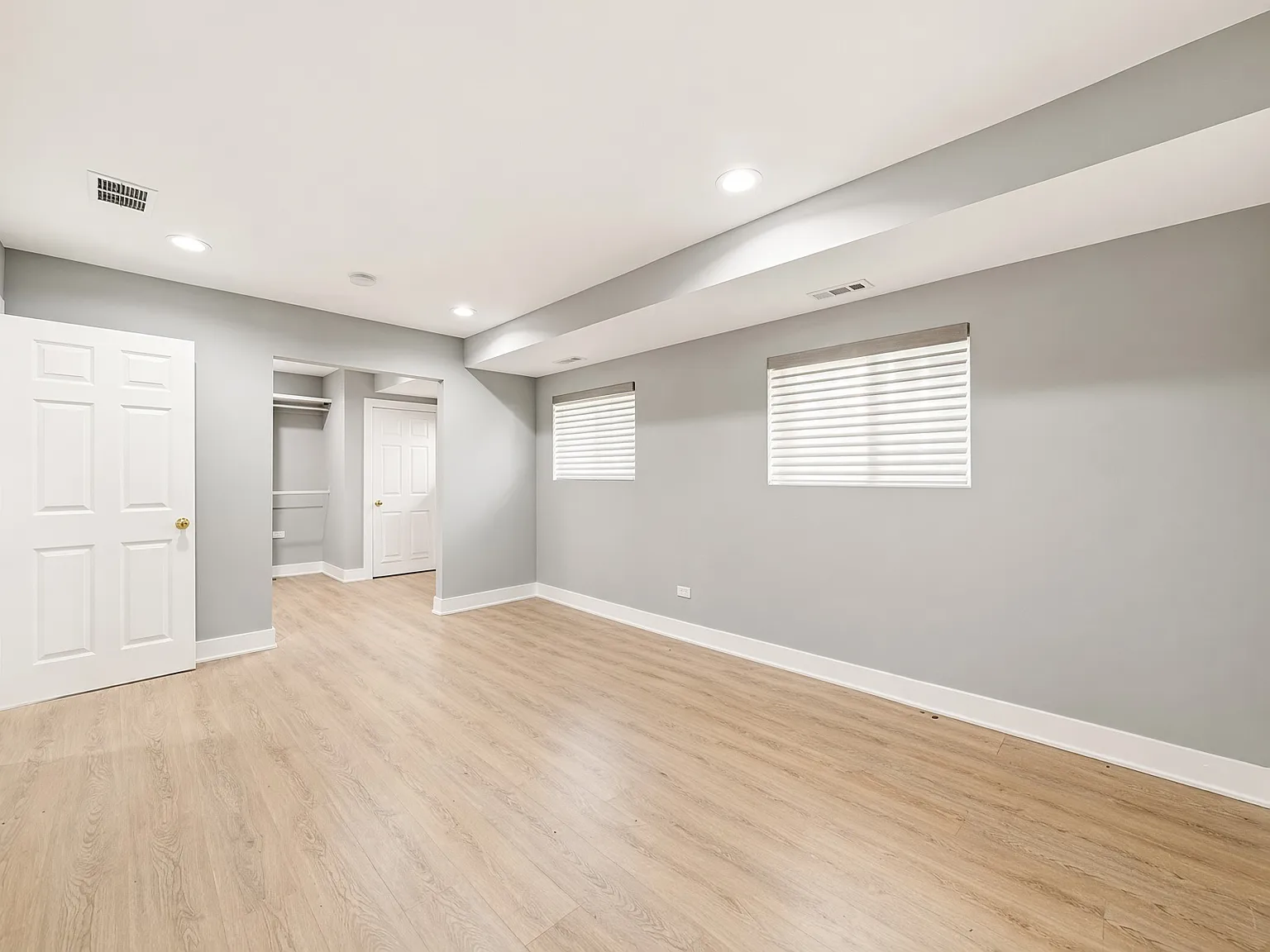 2 bed, 1250 sqft, $1,795 — Photo 3