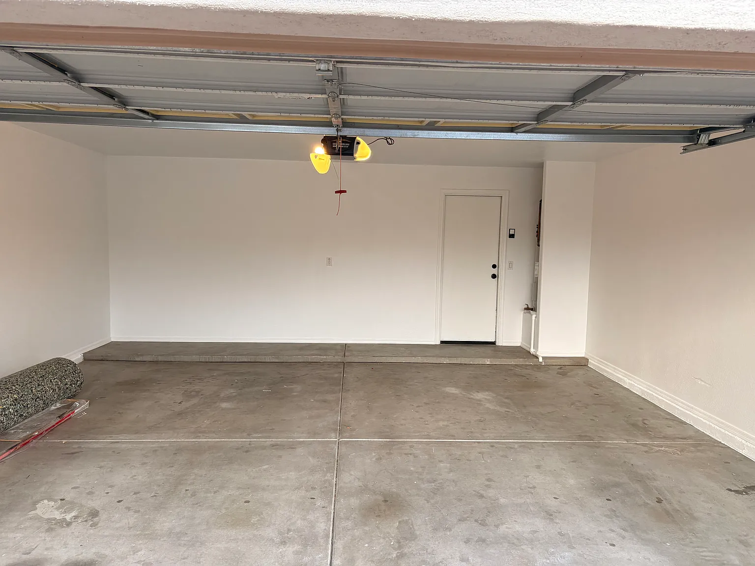 4 bed, 1683 sqft, $2,200 — Photo 4