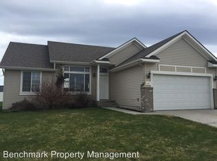 2586 N Cool Water Dr, Post Falls, ID 83854