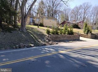 3301 Bethel Church Rd, Bethel Park, PA 15102