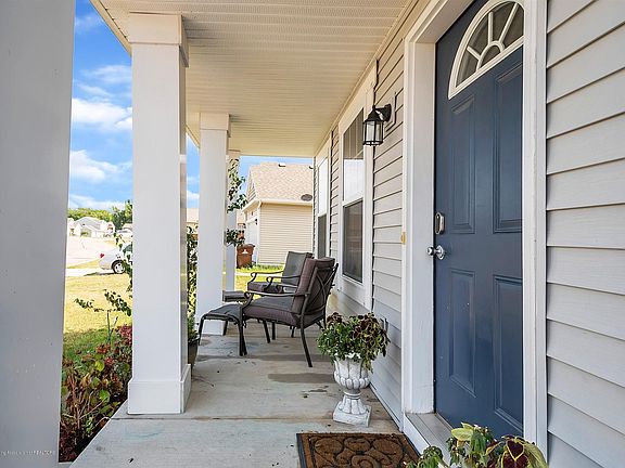 5th image of 4197 Black Cherry Ln