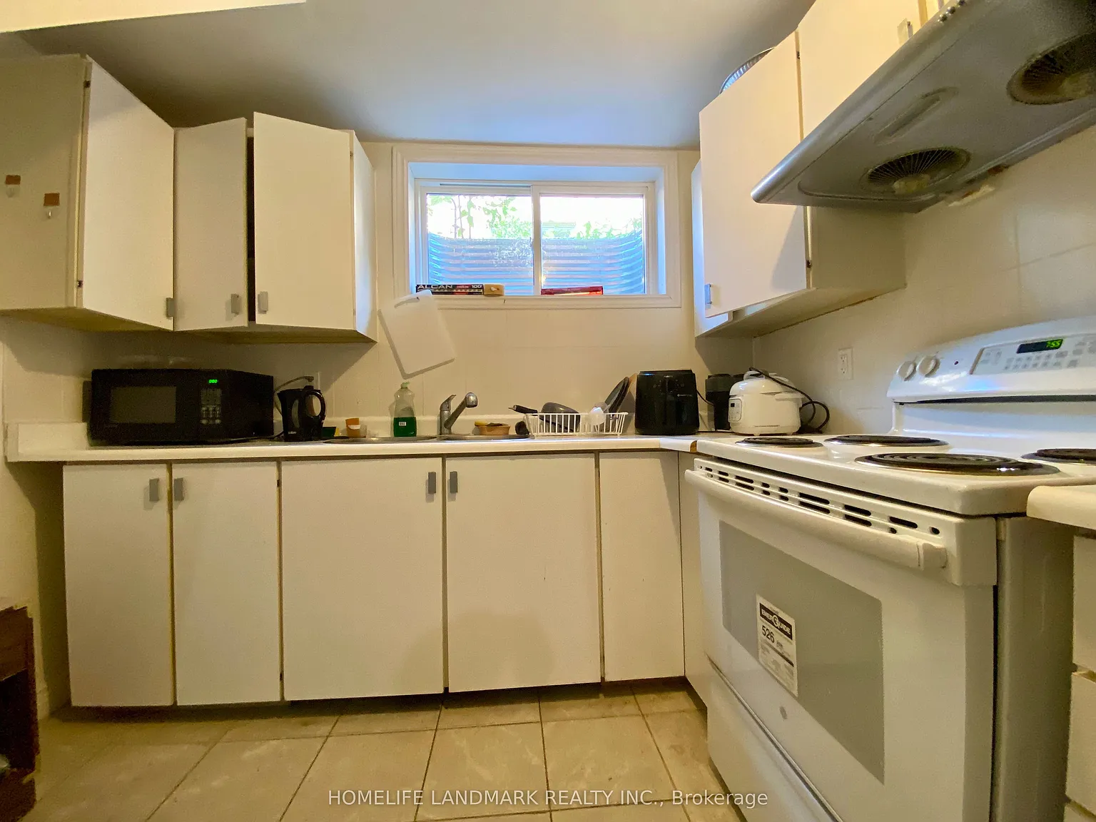 1 bed, $900 — Photo 3