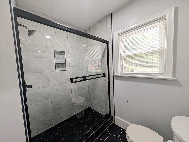 1761 John Calvin Ave #1 — Photo 16