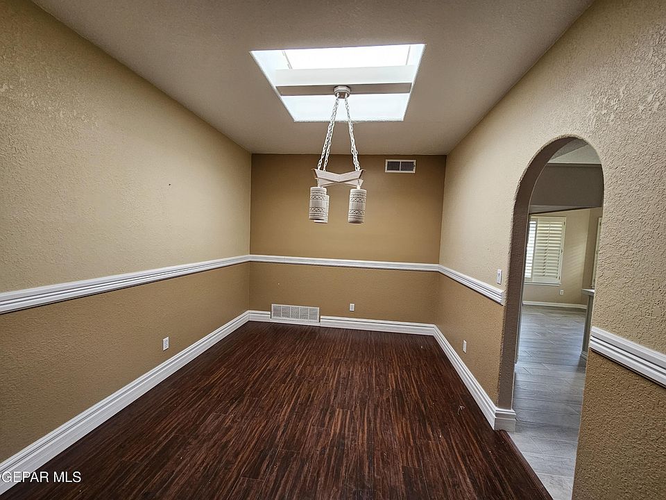 1st image of 1210 Cambria Cove Pl
