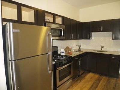 1st image of 1264 W Leland Ave