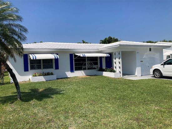 2511 N Cypress Road, Pompano Beach, FL 33064