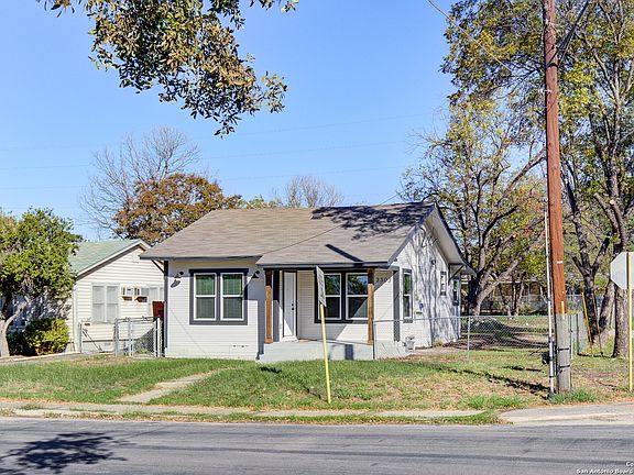 2nd image of 2303 ARBOR PL