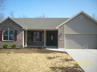 105 Timber Ridge Dr, Carlisle, OH 45005