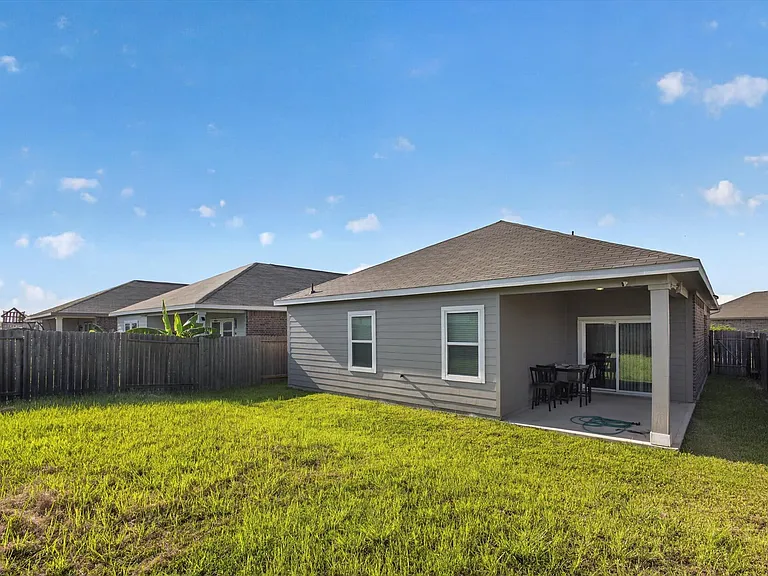 13435 Wembley Heights Dr — Photo 24