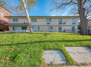 306 E 30th St APT 110, Austin, TX 78705