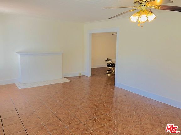 5th image of 603 N Gramercy Pl